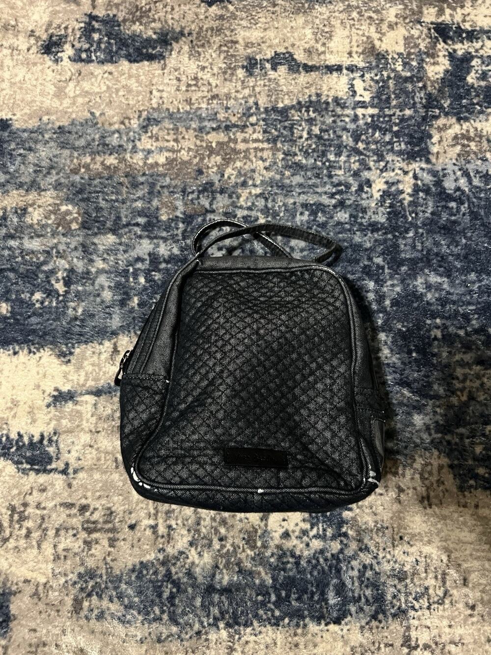 Vera Bradley Bag Lunch Navy Quilted Insulated ID Slot Mid Size